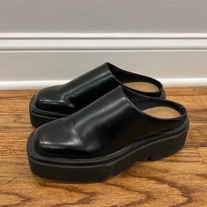 H&M Women’s Chunky Soled Mule Loafers Black Size 39